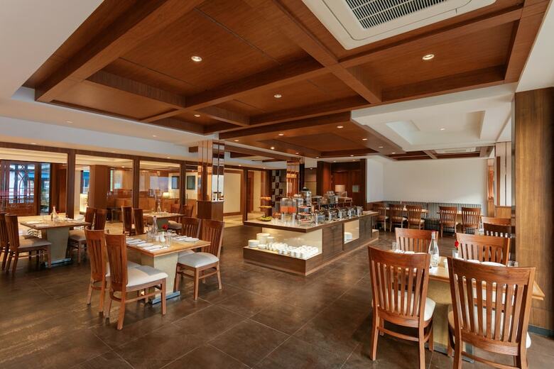 Hotel Alokik Resort-pure Veg