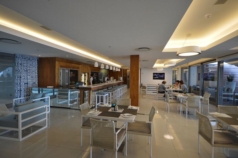Century City Luxury Apartments