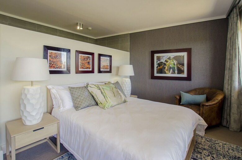 Century City Luxury Apartments