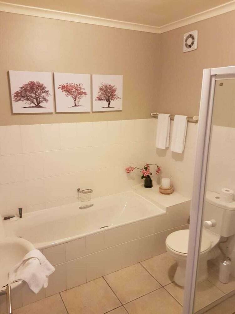 Century City Luxury Apartments