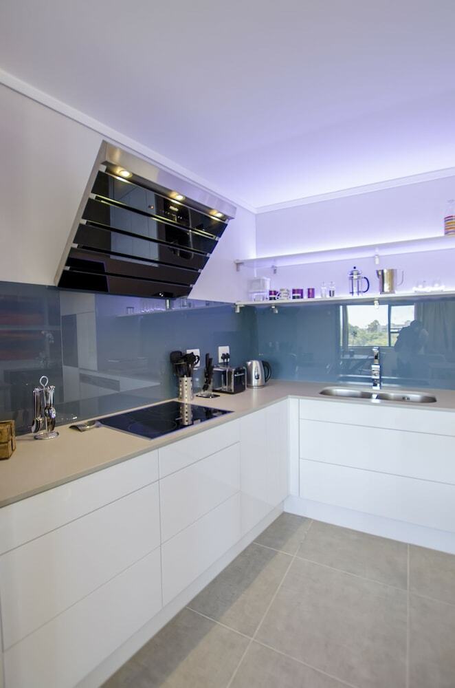 Century City Luxury Apartments
