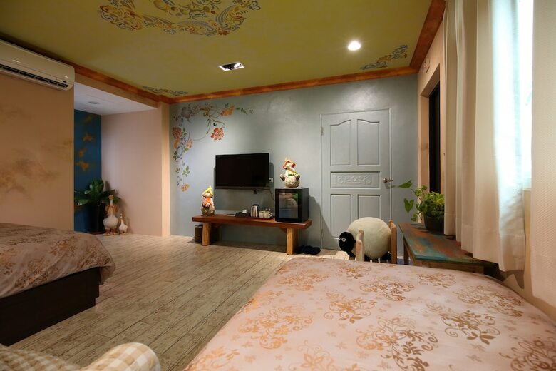 The Wonderland B&B