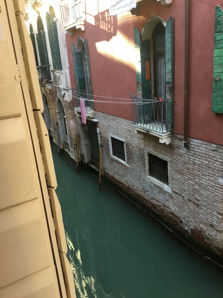 Hotel Venice Sun Apartment And Rooms
