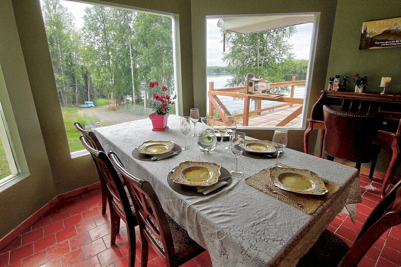 Bed & Breakfast Alaska's Heritage Lodge