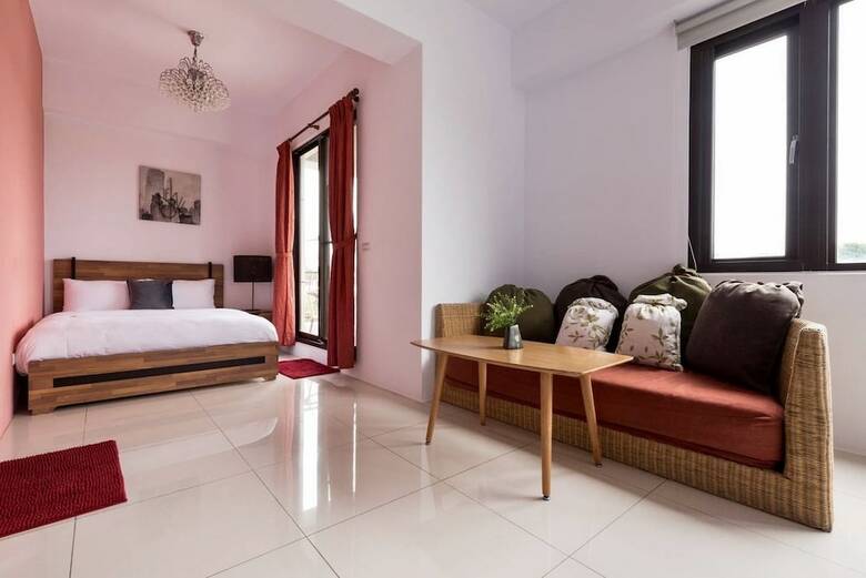 Bed & Breakfast Annong White House