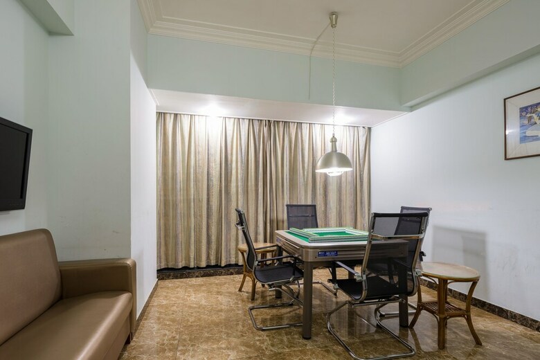Xinyuan Hot Spring Hotel