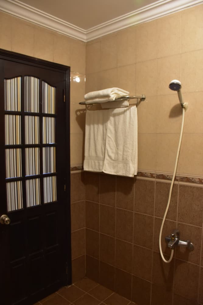 Hostal Khe Sanh Homestay - Adults Only