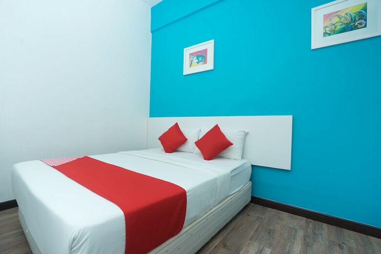 Oyo 752 Ridel Hotel Kota Bharu