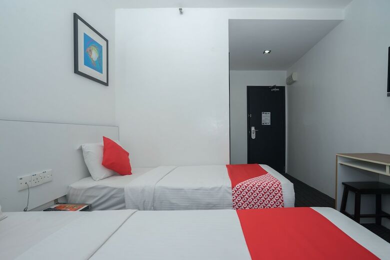 Oyo 752 Ridel Hotel Kota Bharu