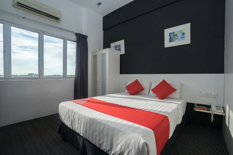 Oyo 752 Ridel Hotel Kota Bharu