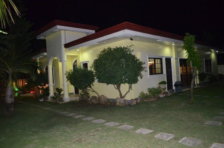Kim Beatriz Compound