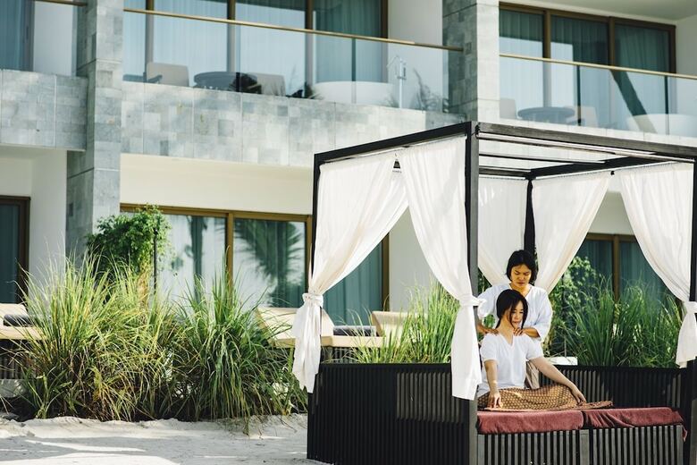 Hotel The Beach Samui