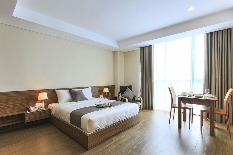 Aurora Serviced Apartments - Adults Only