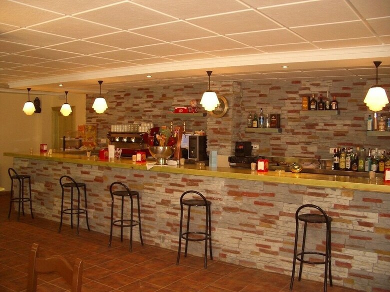Hostal R�o Segura