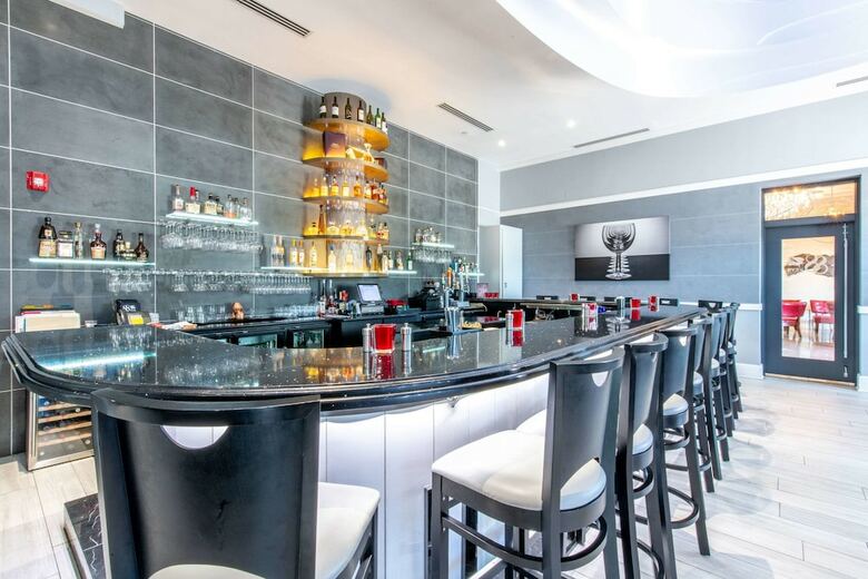 Wyvern Hotel, Ascend Hotel Collection