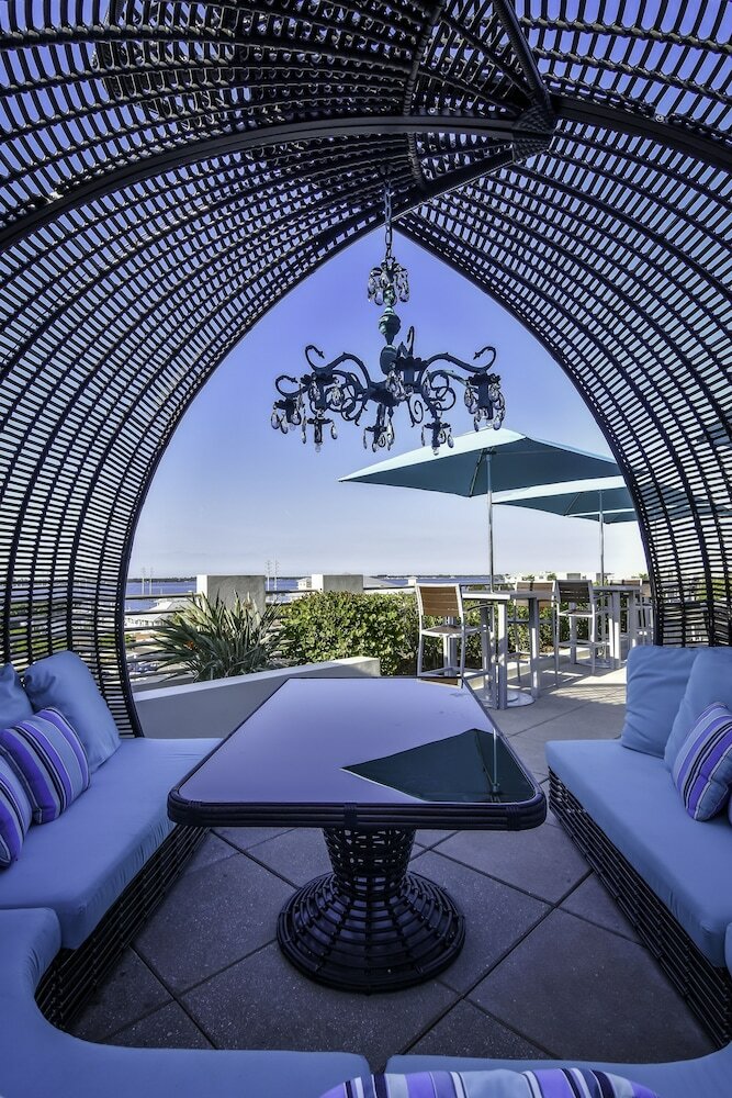 Wyvern Hotel, Ascend Hotel Collection