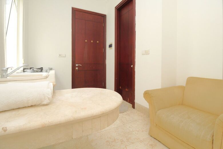 Hotel Airy Eco Kemang Utara Bungur Buntu 1 Jakarta