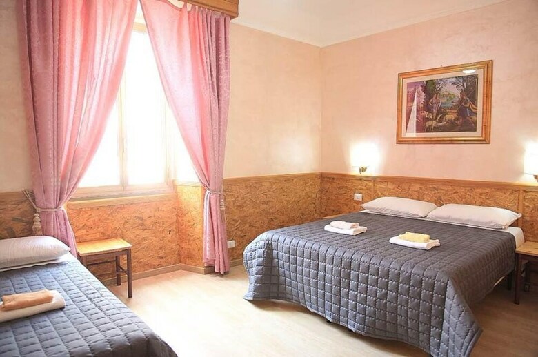 Hotel Roma Full House