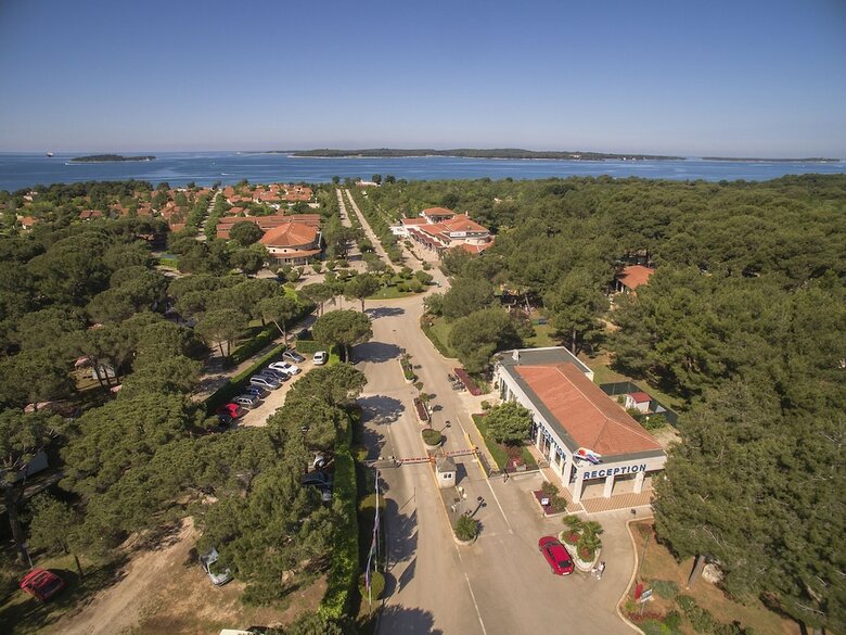 Victoria Mobilehome Bi Village