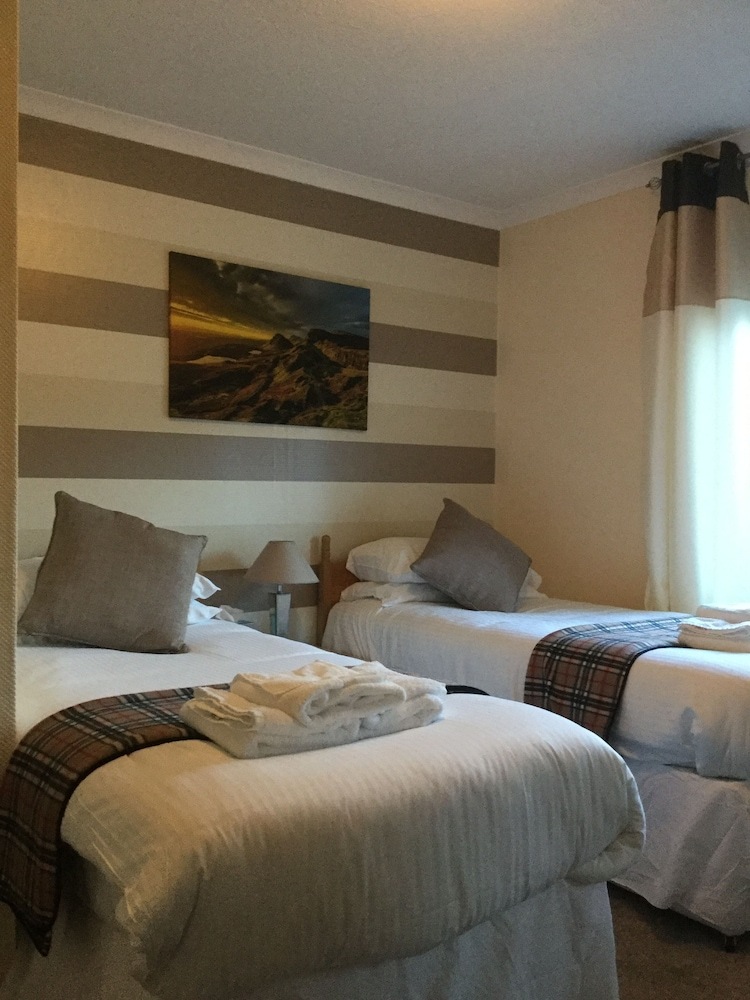 Hotel Inverour Guest House