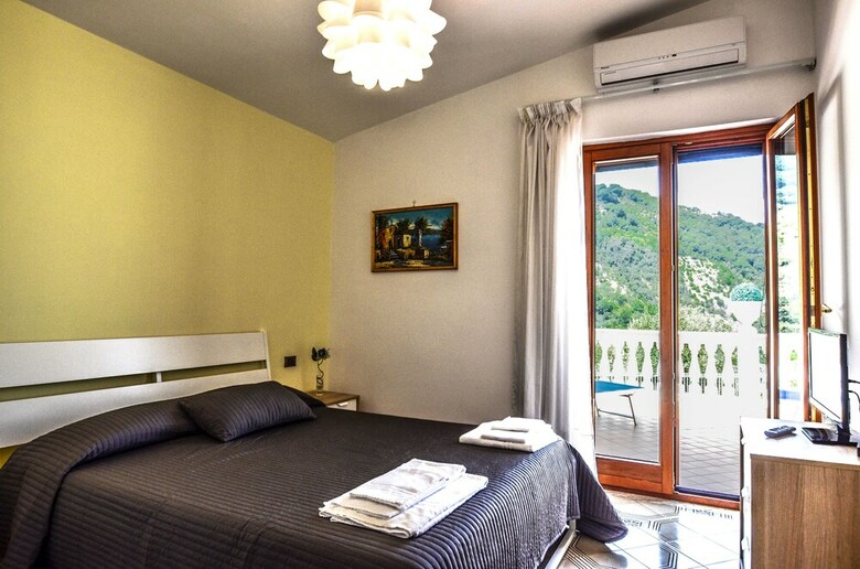 Villa Loto