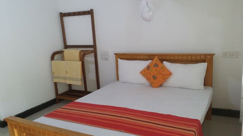 Bed & Breakfast Rich Resort & Restaurant