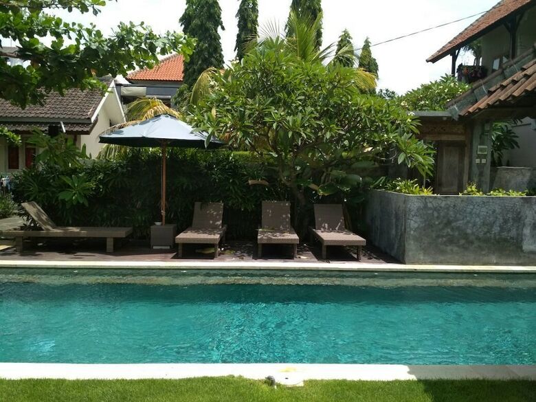 Hotel Palm 57 Guest House