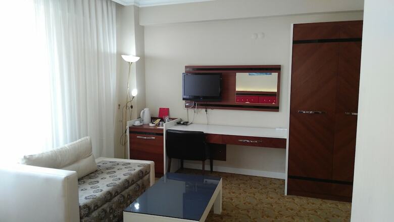 Eriza Boutique Hotel
