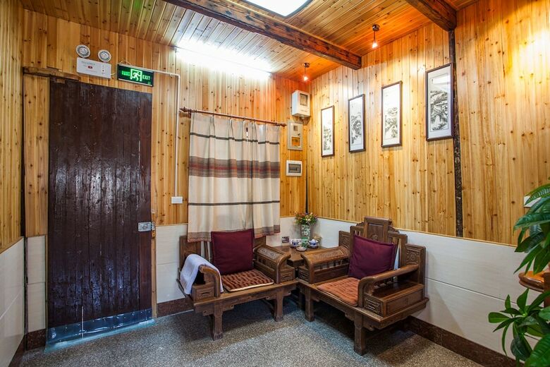 Hotel Wuzhen Helan Bridge Inn