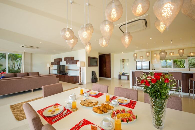 Acqua Villa Nha Trang