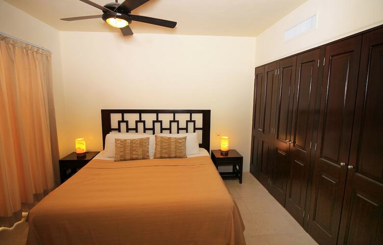 Apartamentos Luna Maya Beautiful 2br Beach Condo