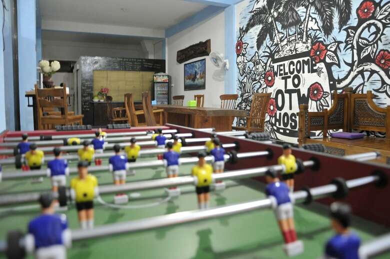 Hostal On The Way Hostel & Lounge