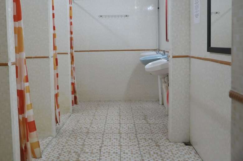 Hostal On The Way Hostel & Lounge