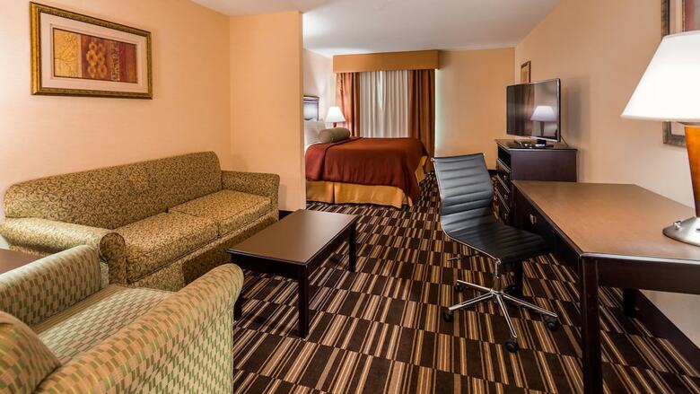 Hotel Best Western Plus Victor Inn & Suites
