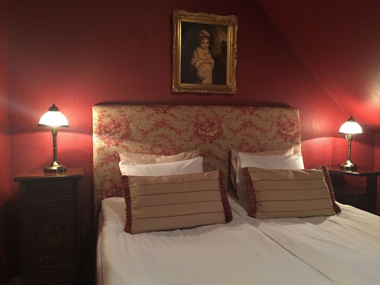 Hotell B�ckag�rden