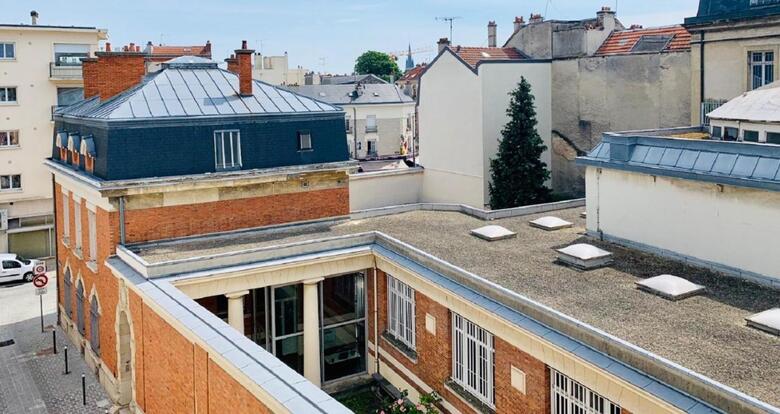 Hotel H�tel Azur Reims