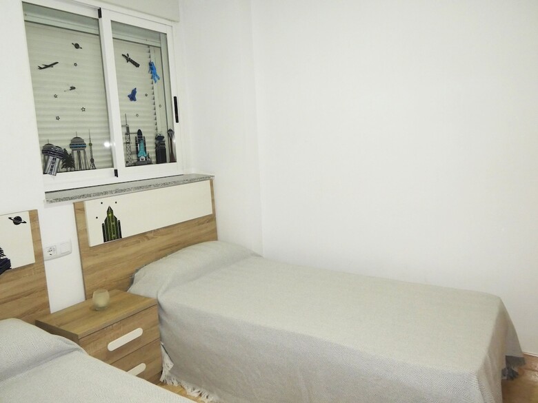 Apartamentos Tavernes Gand�a 3000