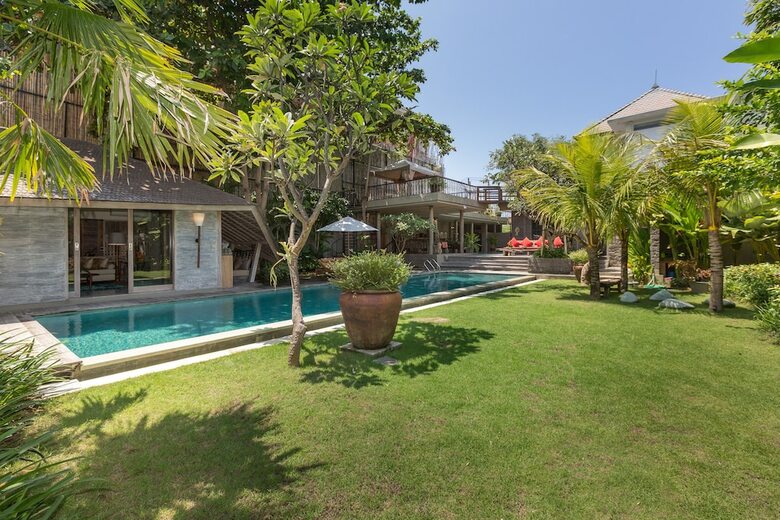 Jadine Bali Villa By Nagisa Bali