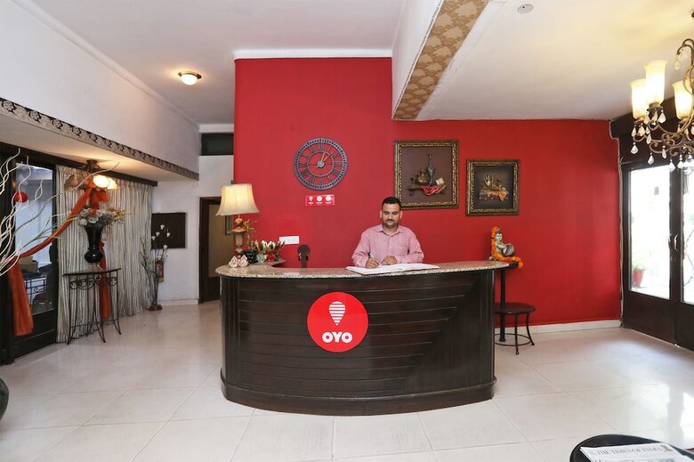 Hotel Oyo 9570 Pulse Impulse Bnb