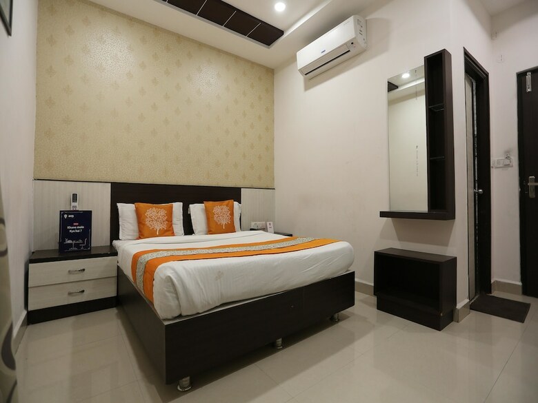 Hotel Oyo 3586 Ssr Luxury Rooms