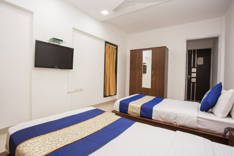 Hotel Oyo 7150 Apartment Metro View Residency