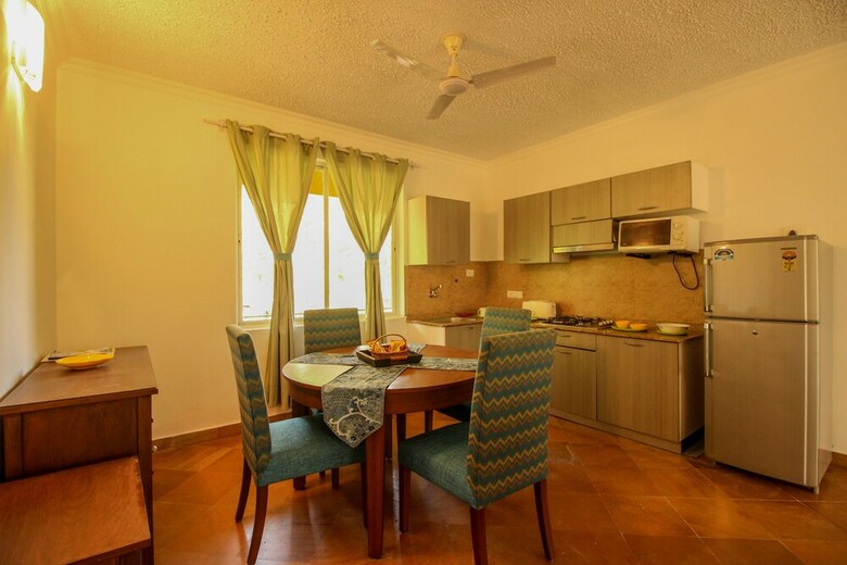 Apartamentos Oyo 9881 Home Pool View 2bhk Varca Beach