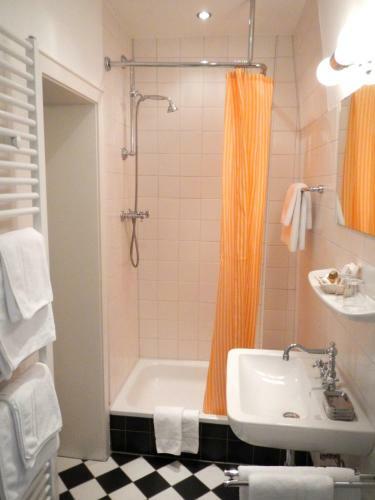 Hotel G�stehaus Meererbusch
