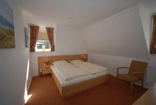 Hotel Und Restaurant Petit Robby
