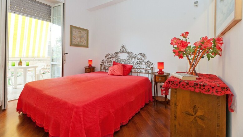 Apartamento Rental In Rome Pateras Flower