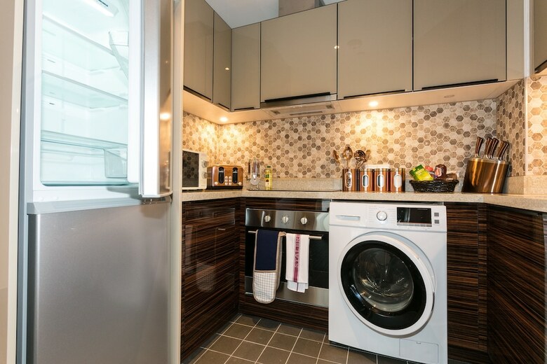 Cdp Apartments - 104 King Charles