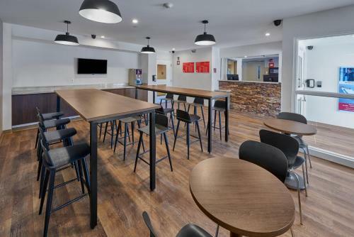 Hotel Extended Suites Celaya Galerias