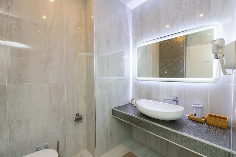 Tesla Boutique Apartments & Rooms