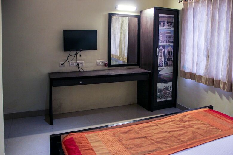 Hotel Oyo 5765 Chennai Residency T Nagar