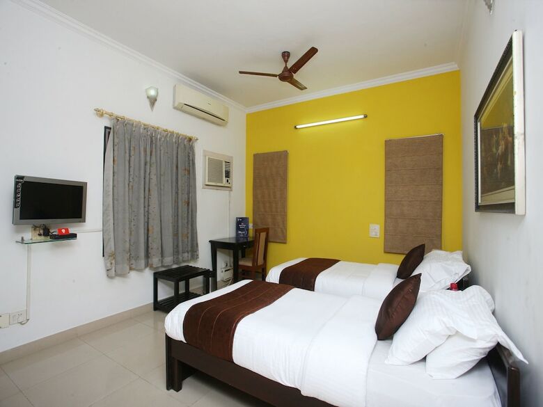 Hotel Oyo 10120 Felicity Inn Guindy